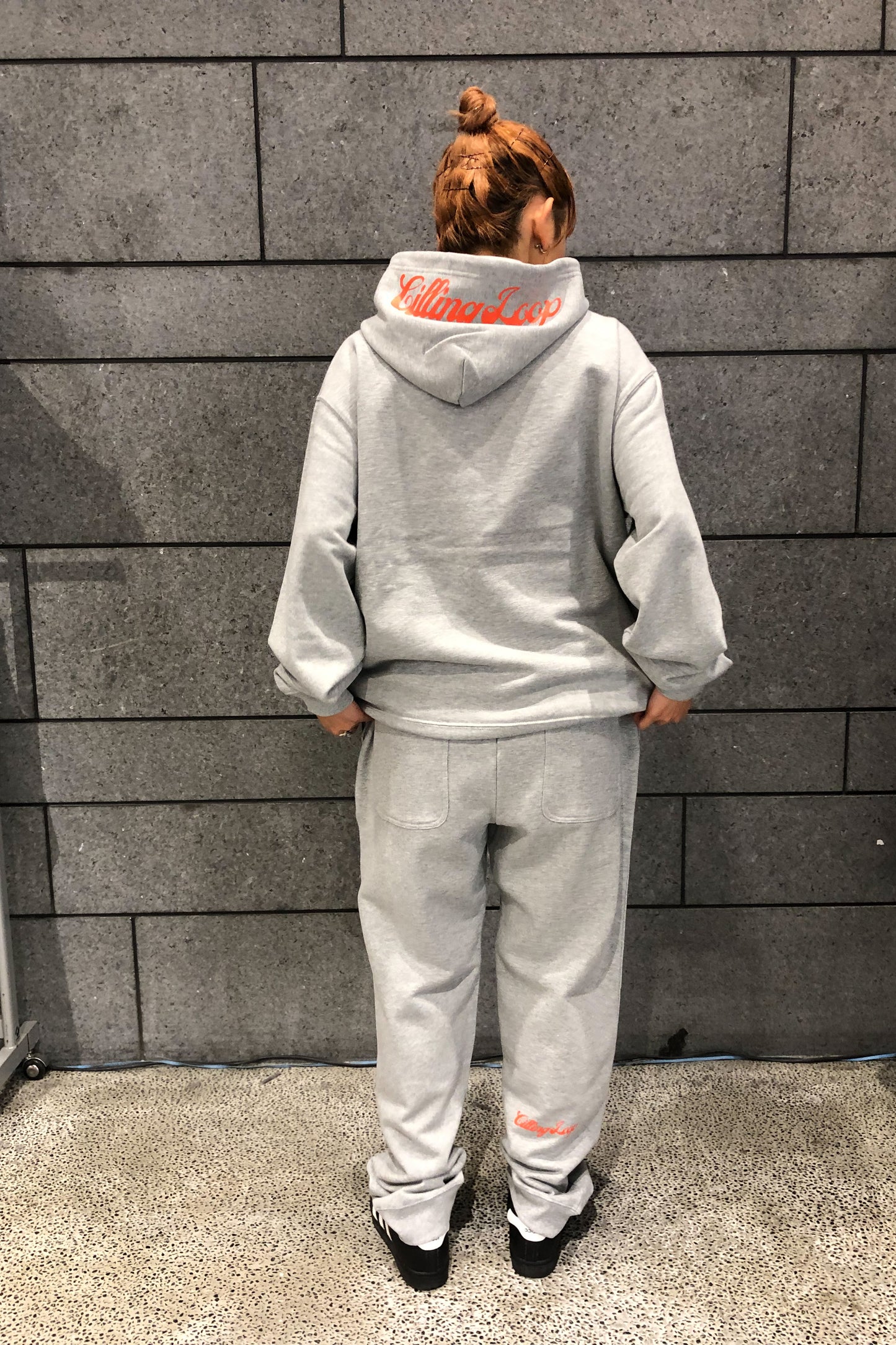 Chilling loop hoodie