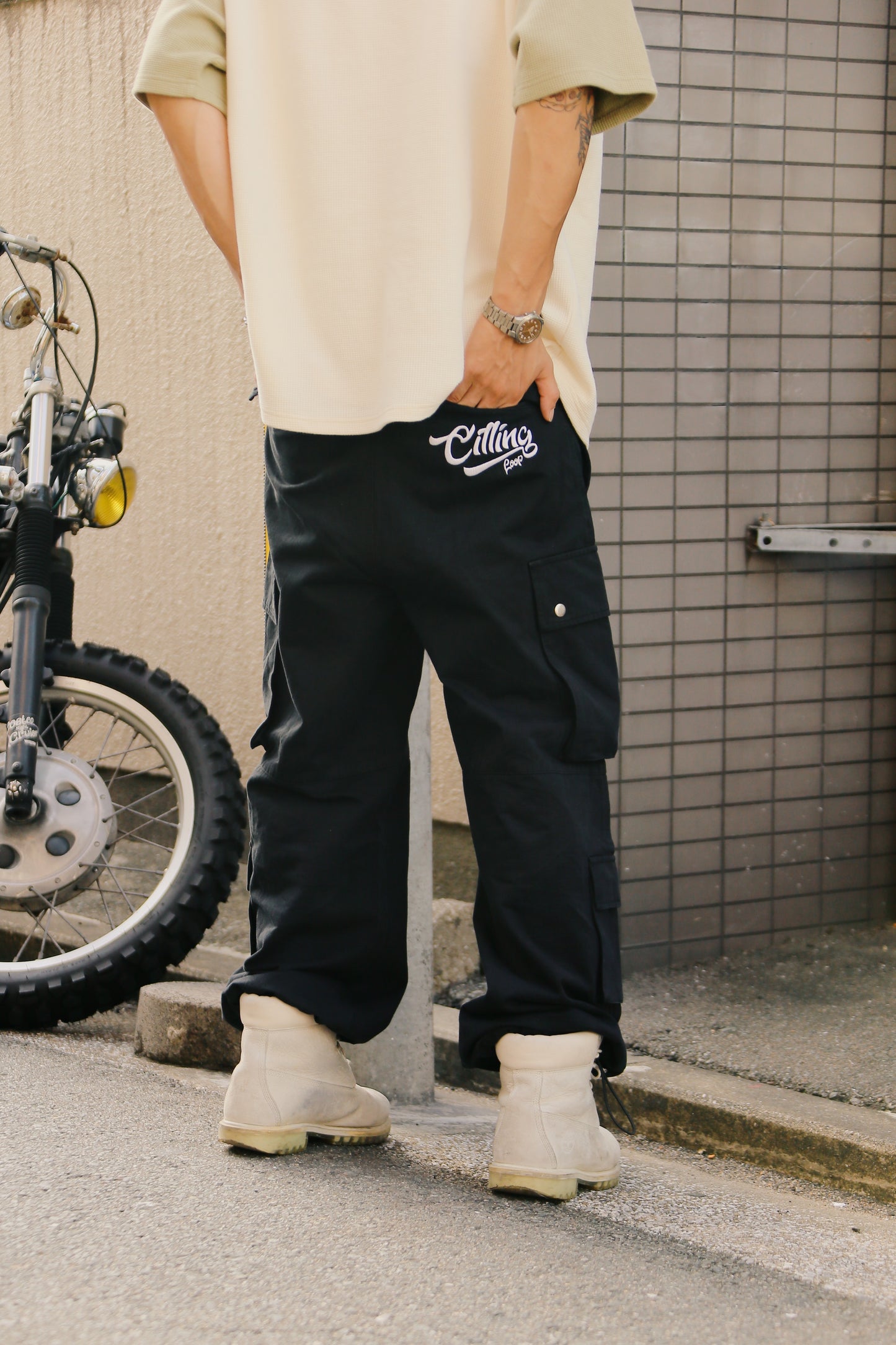 【予約販売】chilling cargo pants