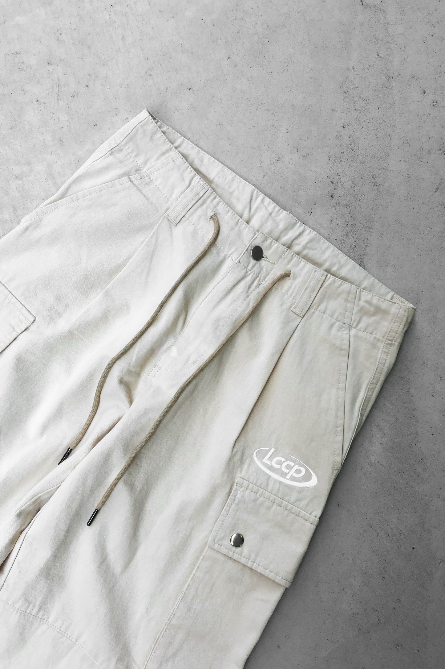 【予約販売】chilling cargo pants