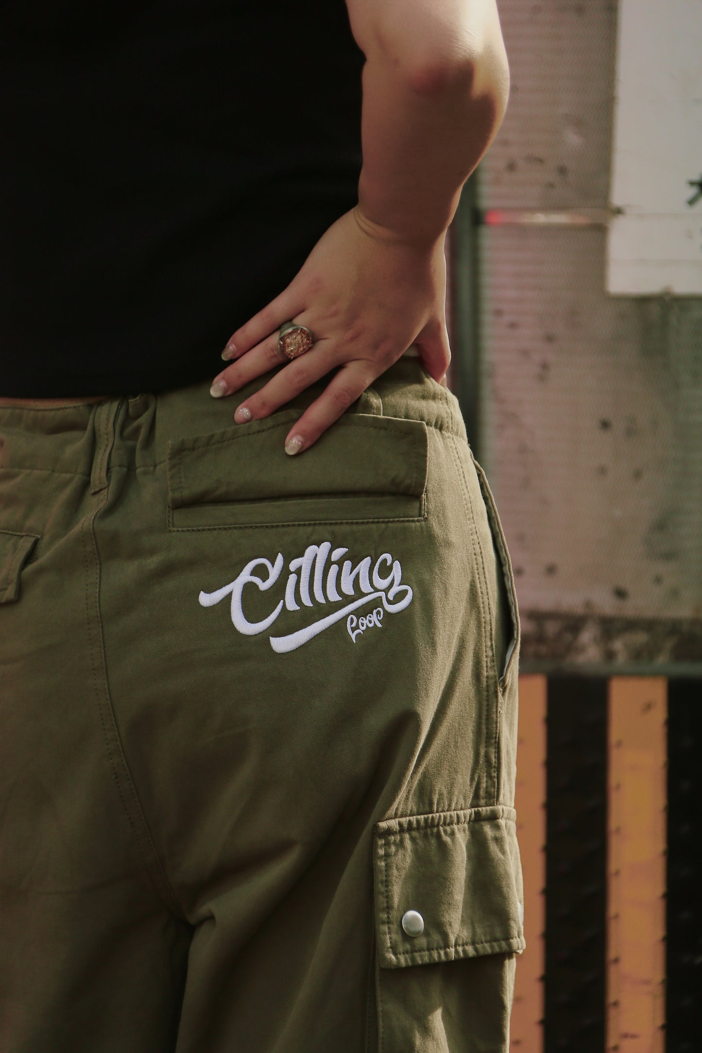 【予約販売】chilling cargo pants