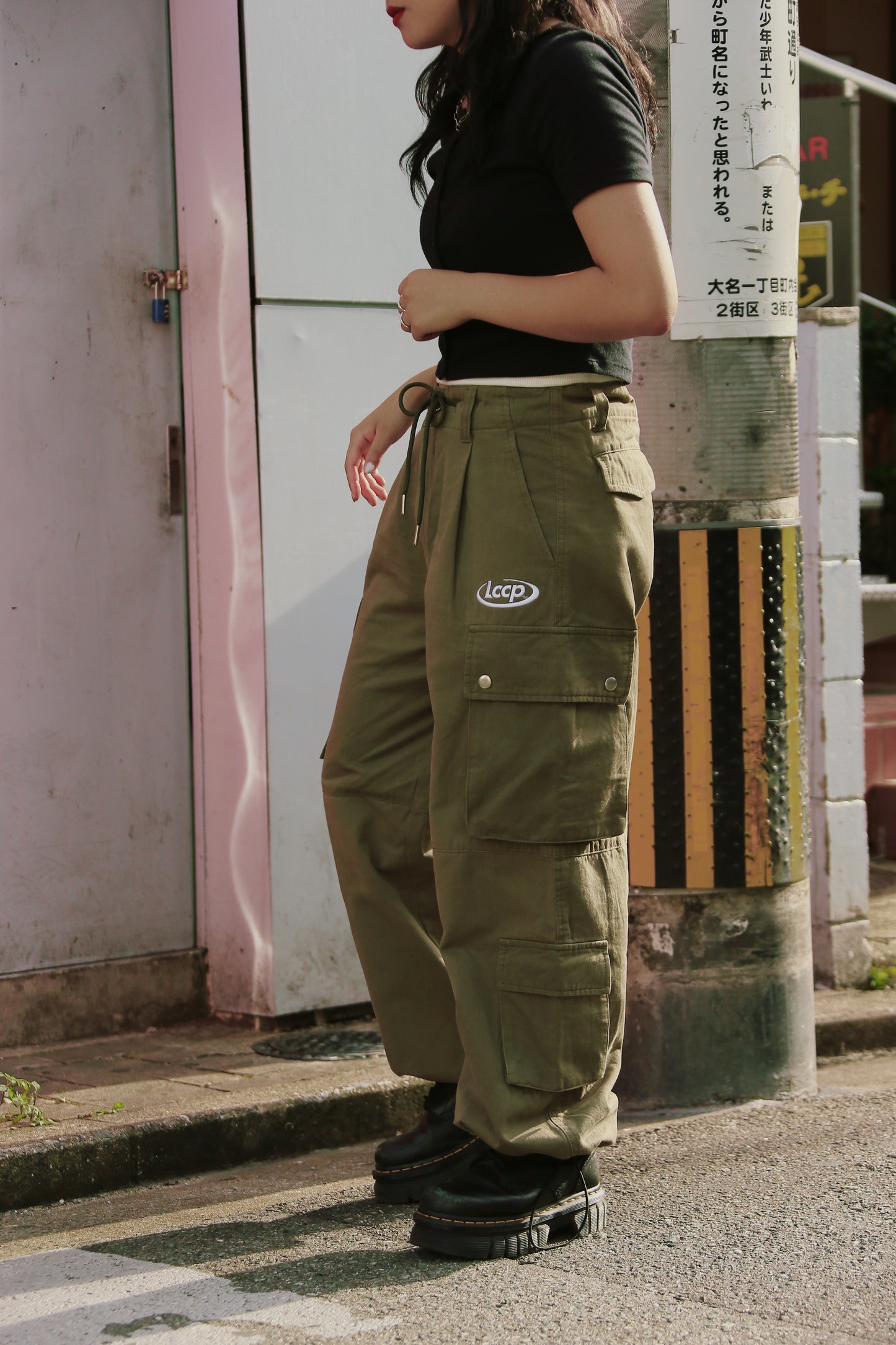 【予約販売】chilling cargo pants