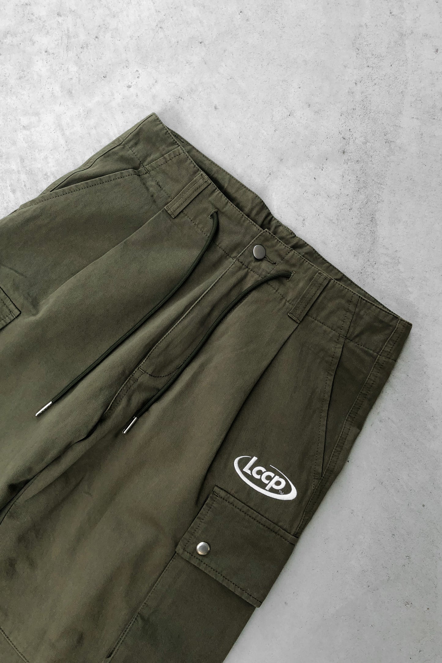 【予約販売】chilling cargo pants