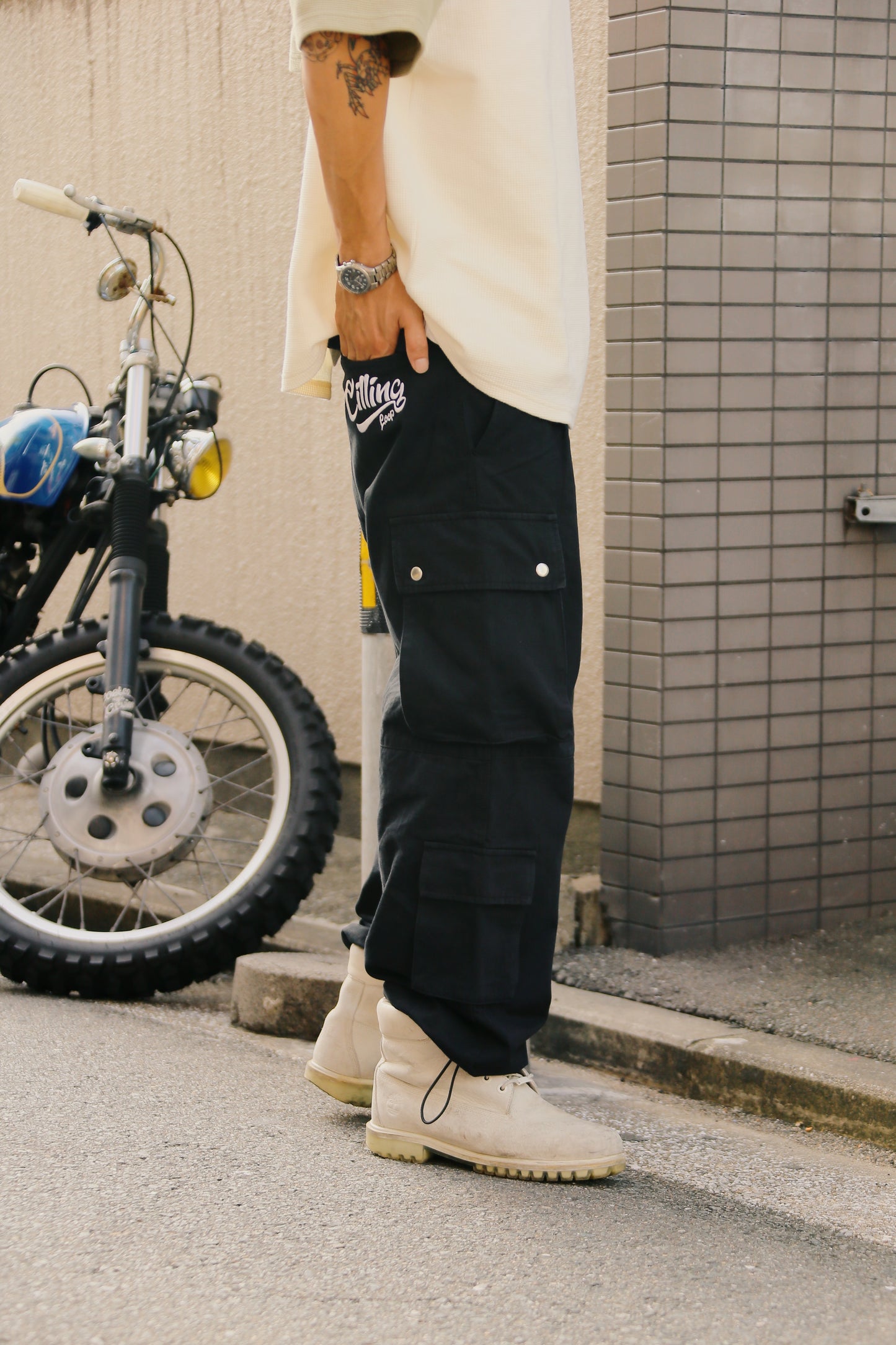 【予約販売】chilling cargo pants