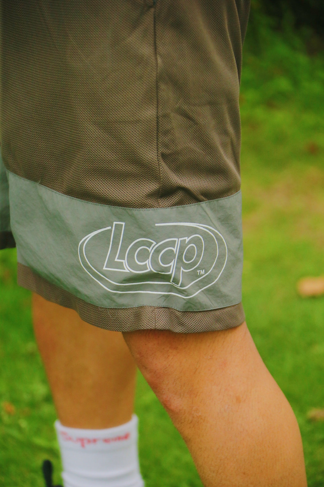 loop mesh half pants