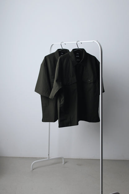 OLIVE MULTI FUNCTION LOOSE SHIRT