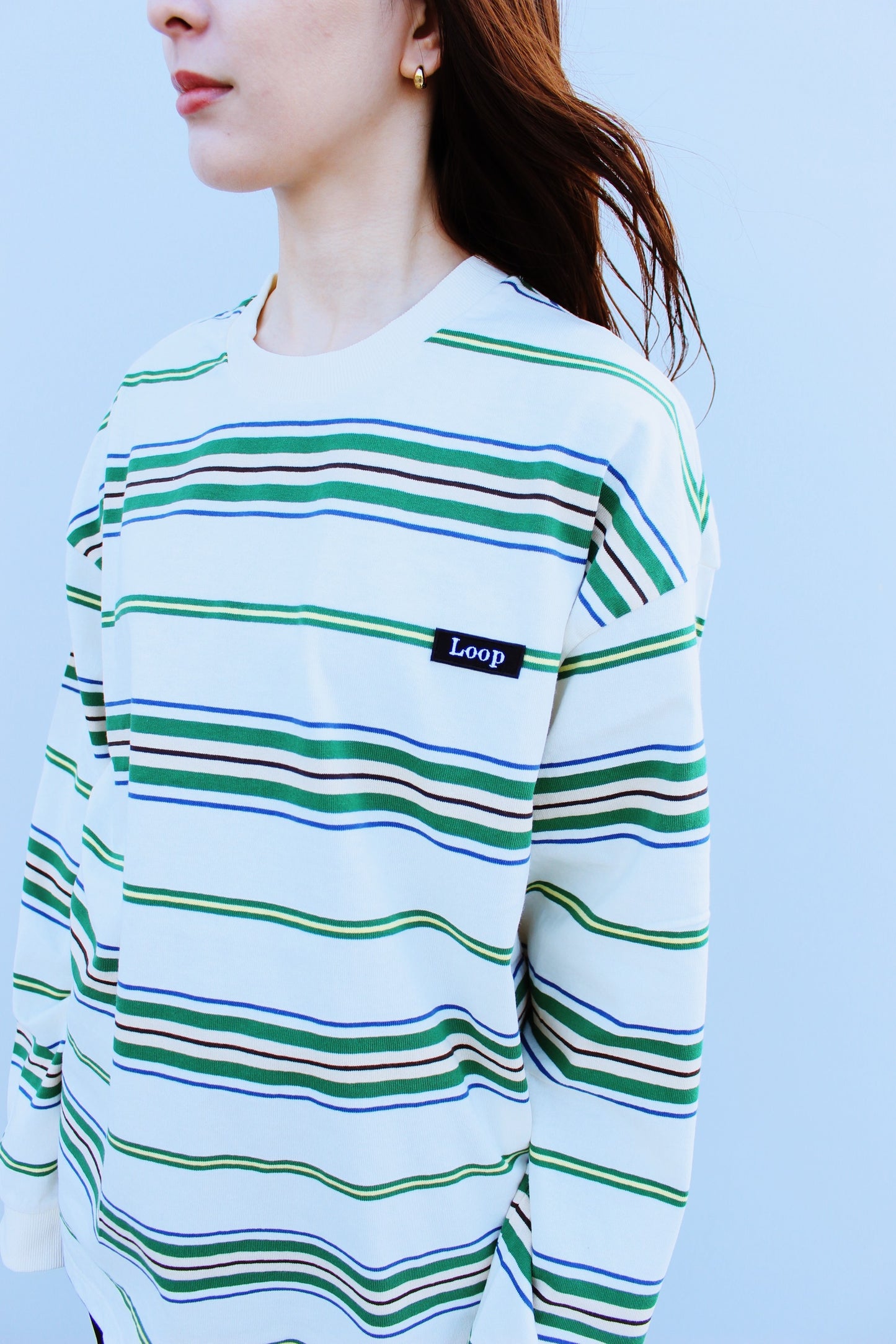 Loop emblem border long t-shirt