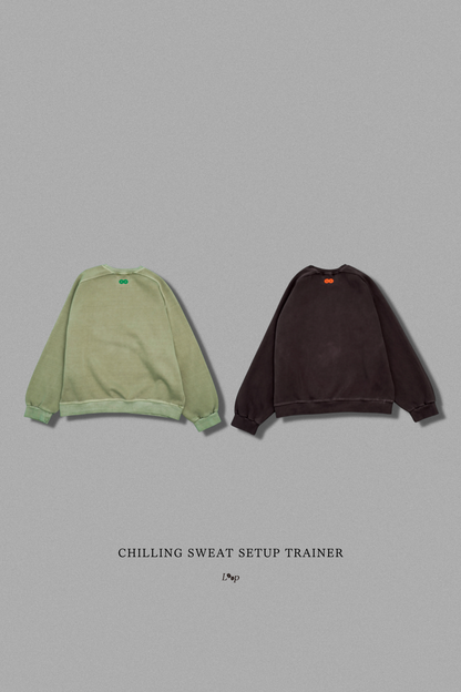 CHILIING SWEAT SETUP TRAINER